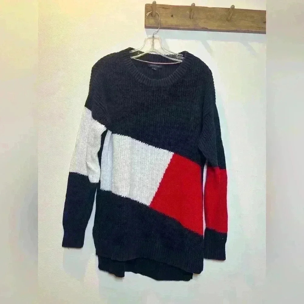 Vintage Tommy Hilfiger 100% cotton sweater size M